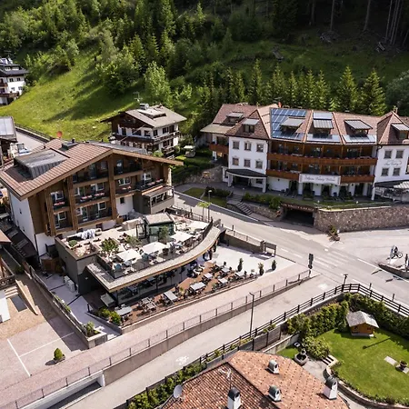 Hotel Sun Valley-3