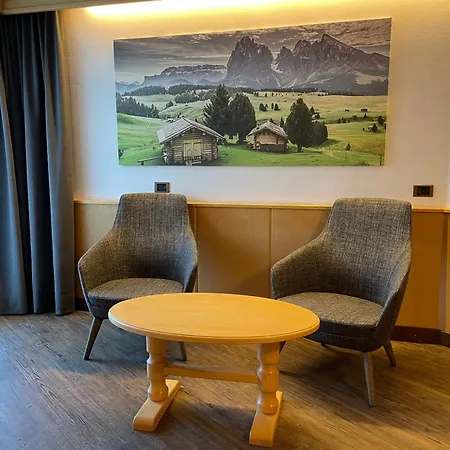 Hotel Condor-2