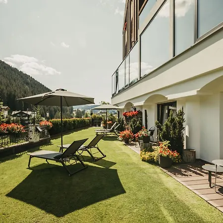 Hotel Chalet S - Dolomites Design - Adults Recommended-3