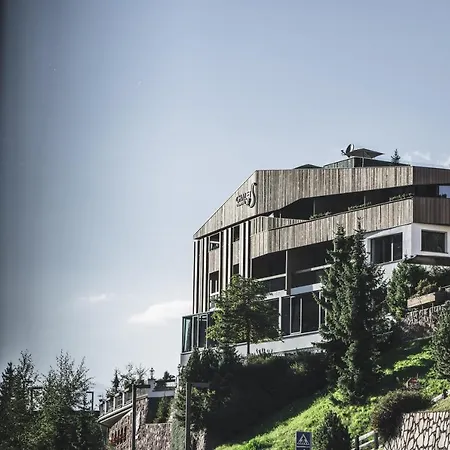Hotel Chalet S - Dolomites Design - Adults Recommended-2